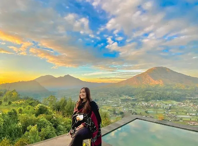 Pinggan Hill *